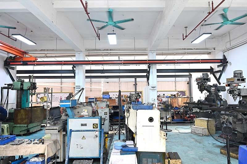 Guangzhou Tieqi Construction Machinery Co., Ltd. خط إنتاج الشركة المصنعة