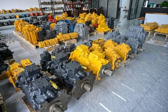 T300 Final Drive Motor 7401921 6690156 7109868 Compact Track Loader Drive Motor High Traction Hydraulic Travel System Heavy Duty Component