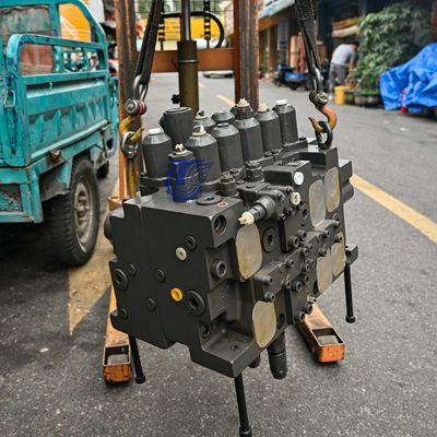صمام التحكم الرئيسي لجهاز الحفر Volvo EC380D VOE14667843 VOE14670038