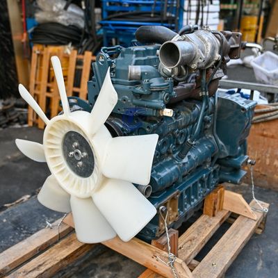 Kubota V2607-T محرك الديزل V2607-DI-T-E3B عمودي مبرد بالماء