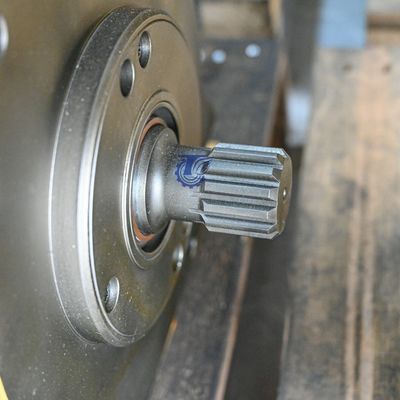 طواقم صناعة المعدات المستخدمة في صناعة المعدات