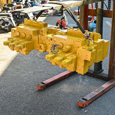 295-7767 295-7747 295-7745 295-7747 مجموعة صمام التحكم الرئيسي للحفرة Caterpillar 365C 374D 385C 390D