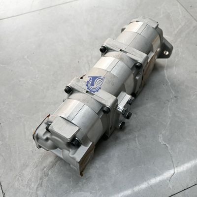 704-24-24401 7042424401 704-24-24400 لكوماتسو PC60-5 PC60L-5 PC75UU-1 PC80-3 الحفارات الهيدروليكية الرئيسية المضخة والعتاد مضخات LOADER PUMP SWITCH PUMP مضخة المكبس PUMP ASSY ما بعد البيع الأصلي