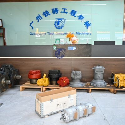 705-56-34360 7055634360 لكوماتسو PC1100-6 PC1100SE-6 PC1250-7 PC1250SP-7 PC1250LC-7EXCAVATORS المضخة الهيدروليكية الرئيسية مضخات التروس LOADER PUMP SWITCH PUMP مضخة المكبس PUMP ASSY ما بعد البيع الأصلي