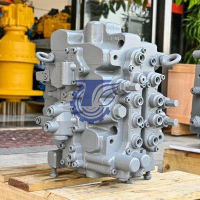 4410248 لشركة هيتاشي ZX120 ZX120-E ZX120-HCMC ZX130-AMS ZX130-HCME ZX130H ZX130K قطع غيار الحفارات الهيدروليكية صمام التحكم الرئيسي HCV06 بعد البيع الأصلي