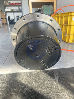 KTM06 MAG-33VP-550F-9 GM06VA TM06 PHV-4B-60B لـ KOMATSU PC50 56 CAT E305.5 YUCHAI YC60-8 Hitachi ZX60 قطع غيار حفارات علبة تروس القيادة النهائية علبة تروس تخفيض السفر